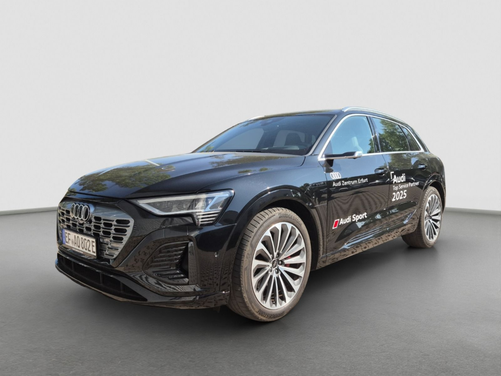 Audi - Q8 S line 55 e-tron quattro 300 kW 8086362