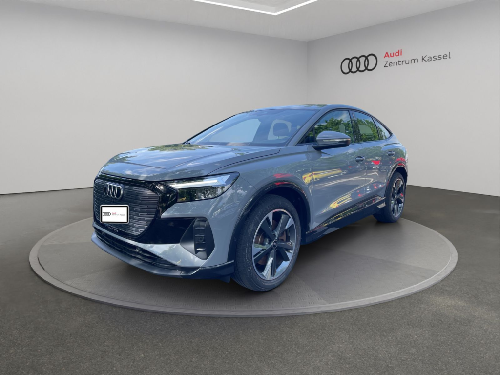 Audi - Q4 SB 40 e-tron LED Pano Kamera Navi Standklima 8728388