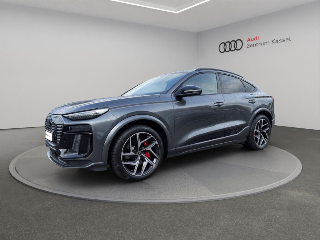 Audi - SQ6 SB e-tron S line Matrix B&O Pano AHK 360&deg; 8868790
