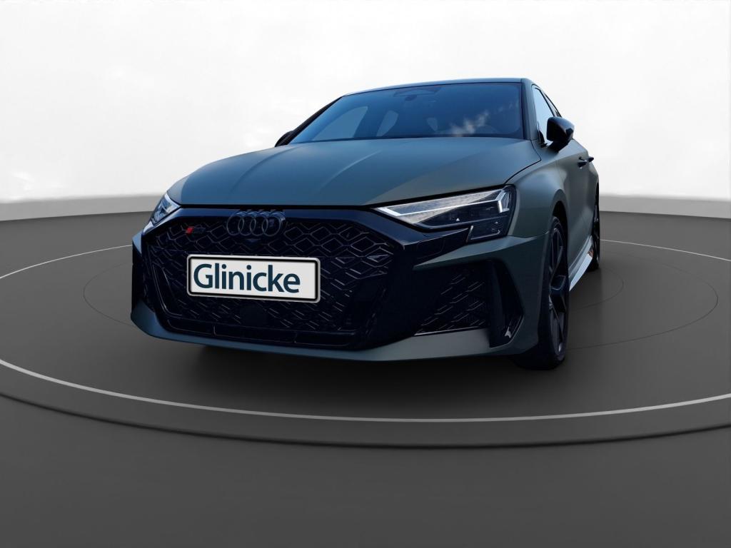 Audi - RS 3 Limousine 294 kW S tronic 8989864