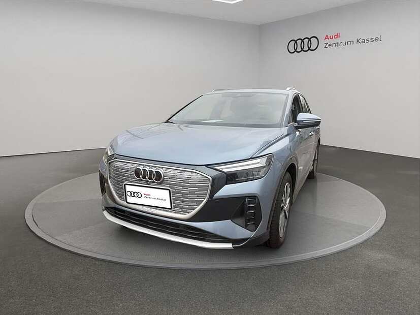 Audi - Q4 45 e-tron LED SONOS HuD Navi Standklima 360&deg; 9046732