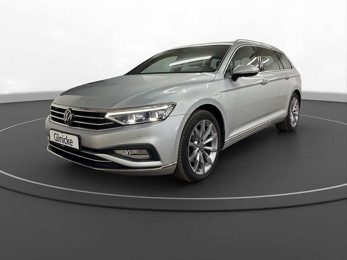 Volkswagen - Passat Variant 2.0 TDI Elegance AHK Matrix LM 18" Navi 8671372