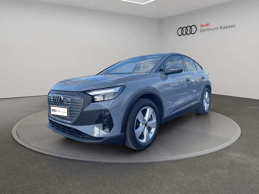 Audi - Q4 SB 40 e-tron LED Navi Kamera Standklima 8499582