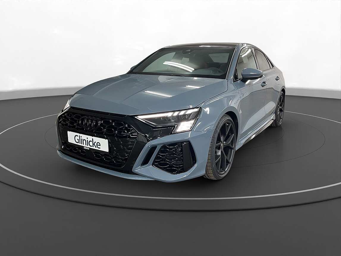 Audi - RS3 Limousine 2.5 TFSI qu. RS-Abgas Pano Matrix LM 19" B&O 360 8856049