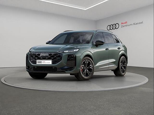 Audi - Q3 SUV e-hybrid S line Matrix AHK Tech pro 360&deg; 8832788