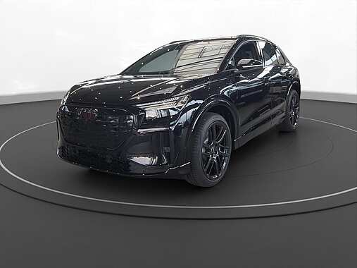 Audi - Q4 e-tron qu. AHK Pano LM 21" 360° Sonos Head-Up 8915625