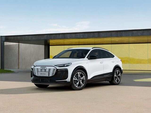 Audi - Audi Q6 Sportback e-tron quattro 8234838