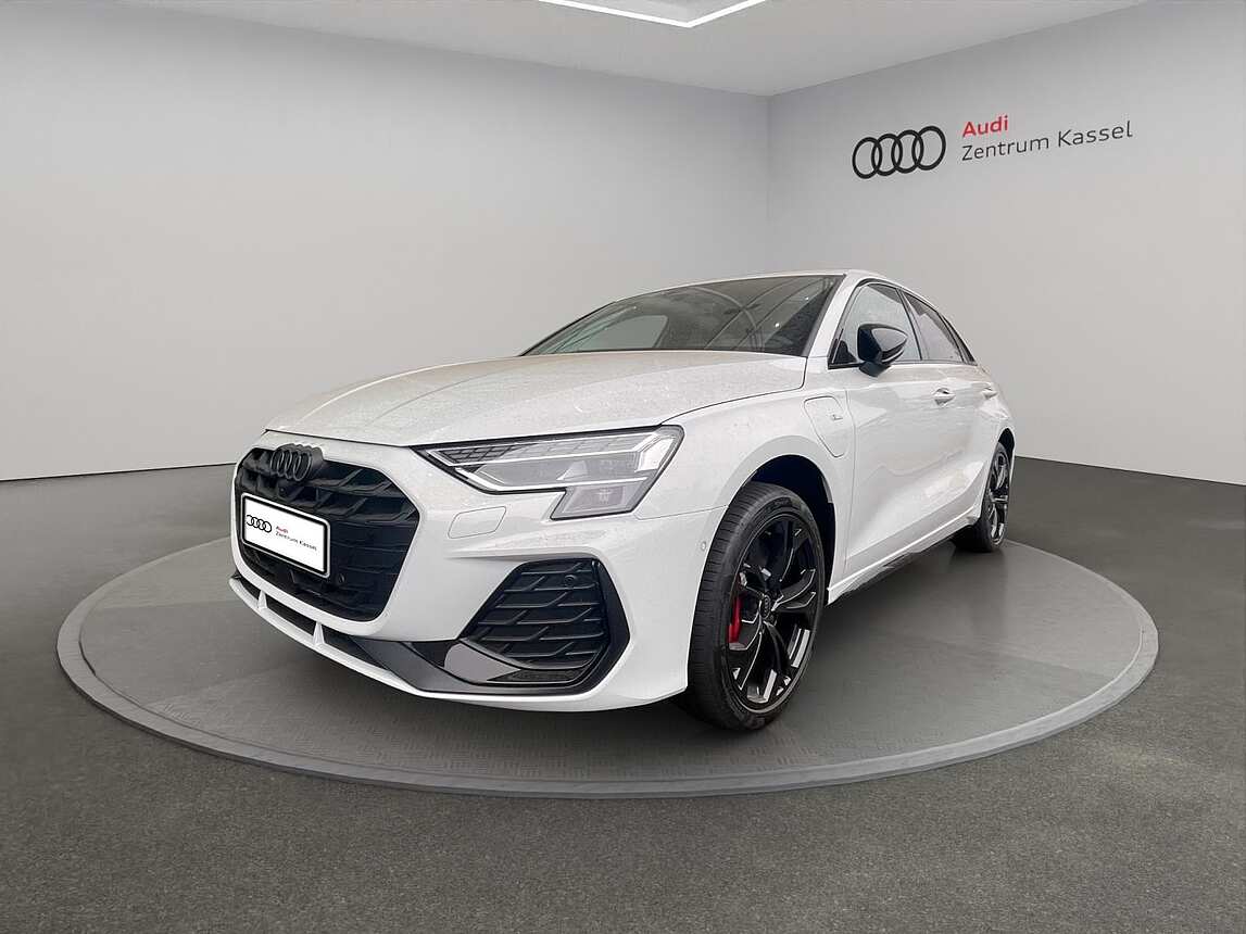 Audi - A3 SB TFSIe S line LED MMI+ 360&deg; Teilleder 8663587