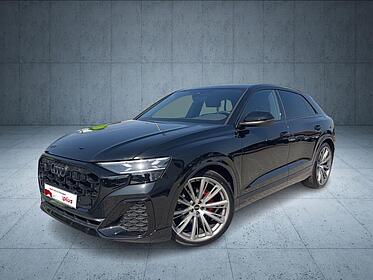 Audi Q8 S line 2024