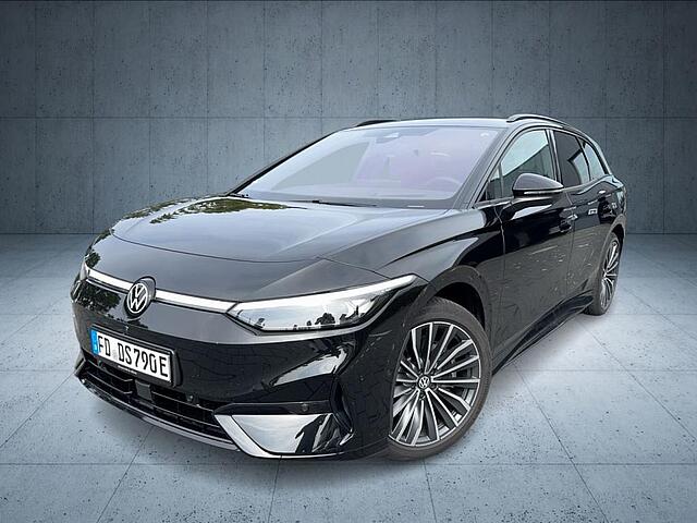 Volkswagen - ID.7 Tourer Pro AHK/ACC/DCC/Nav/360/20"/Matrix/IDA 8471152