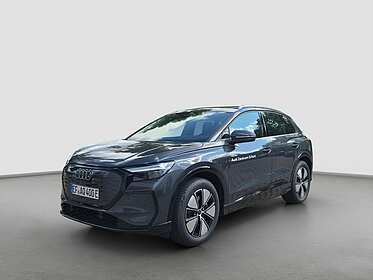 Audi - Q4 SUV e-tron performance 210 kW 8908644
