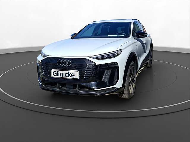 Audi - Q6 SUV e-tron Q6 SUV S line business e-tron quattro 315 kW 8581075