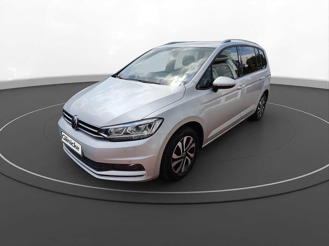 Volkswagen - Touran 2.0 TDI Active DSG Navi LED AHL AppConnect 8886144