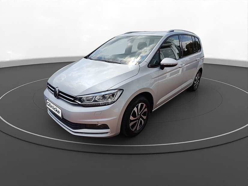 Volkswagen - Touran 2.0 TDI Active DSG Navi LED AHL AppConnect 8886144