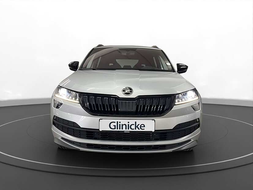&Scaron;koda - Karoq 1.5 TSI Sportline AHK Matrix LM 19" PDC vo+hi Tempomat 8763637
