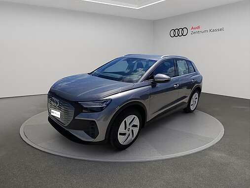 Audi - Q4 45 e-tron Matrix AHK HuD Carplay Standklima 8957662