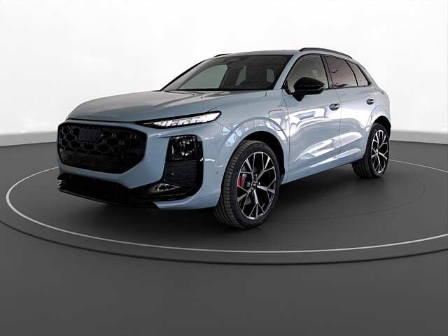 Audi - Q3 e-hybrid S line AHK Pano LED LM 20" 360&deg; Head-Up Sonos 8711045