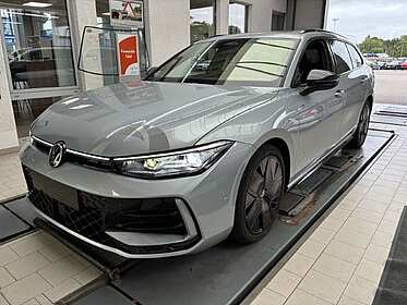 Volkswagen - Passat Variant 2.0 TDI R-line BlackStyle Pano StHz DSG 8959636