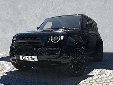 Land Rover - Defender P635 OCTA Black 22"  AHK Pano 8780896