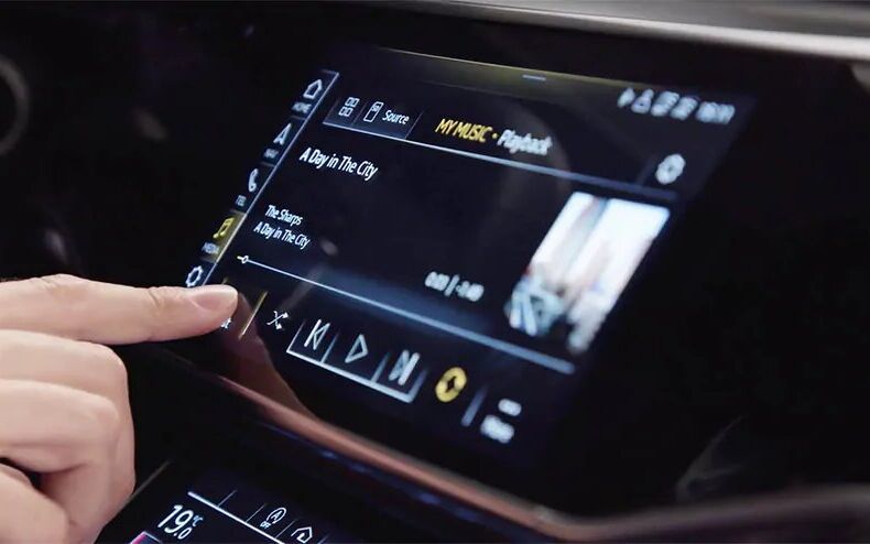 MMI Navigation plus mit MMI touch response (A8) - Audi