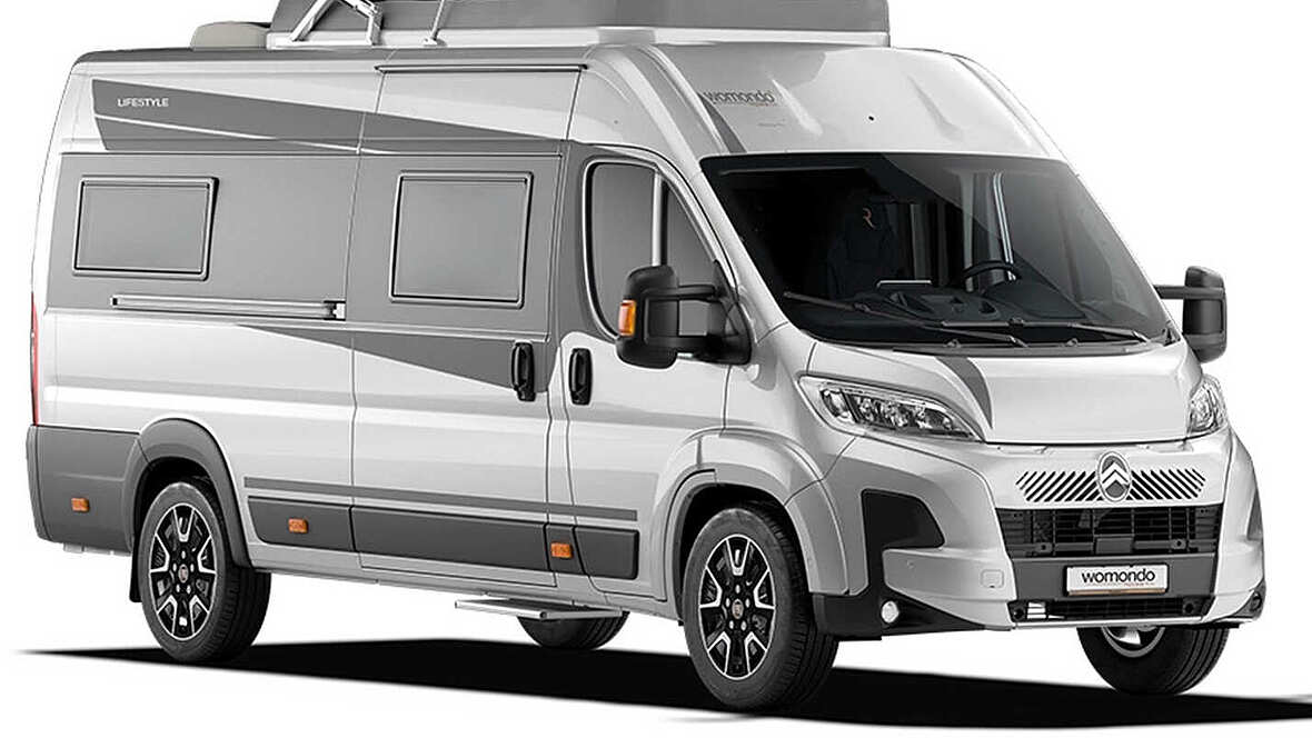 Der Womondo by Robeta Lifestyle 636 seitlich von vorne mit aufgestelltem Dach.