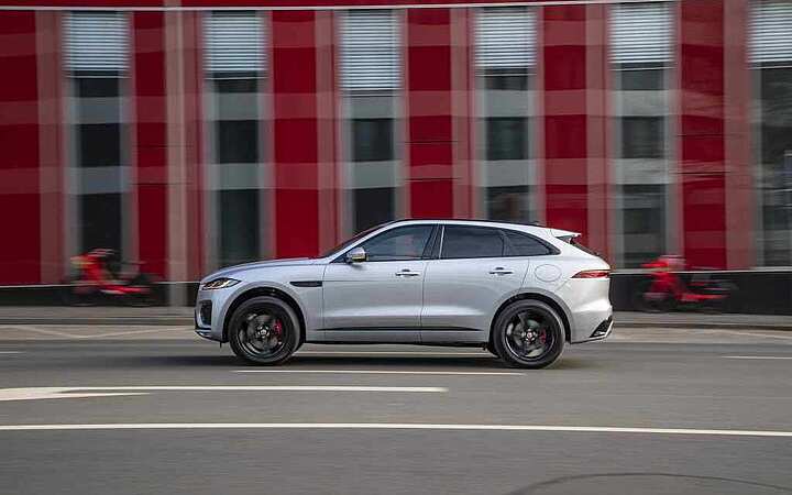 Jaguar - F-Pace